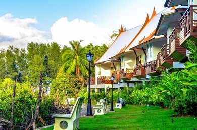 Bhu Tarn Koh Chang Resort & Spa, Таиланд, пляж Клонг Прао