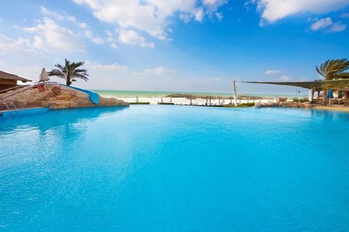 Фотография отеляCoral Beach Resort Sharjah, № 5