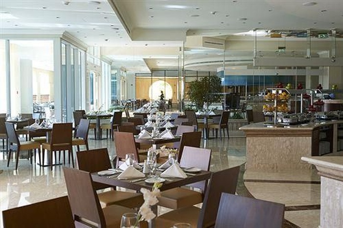 Фотография отеляCrowne Plaza Jordan Dead Sea Resort & Spa, № 39