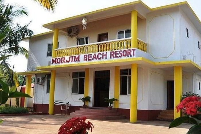 Morjim Holiday Beach