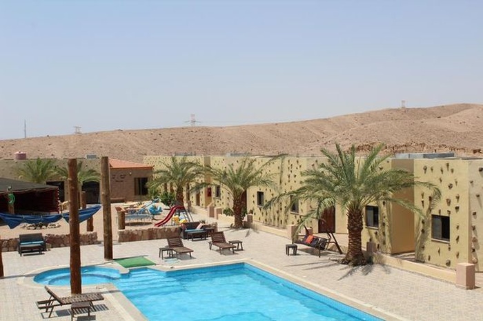 Bait Alaqaba Resort