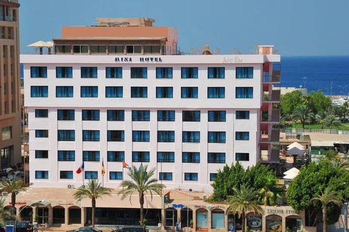 Mina Hotel
