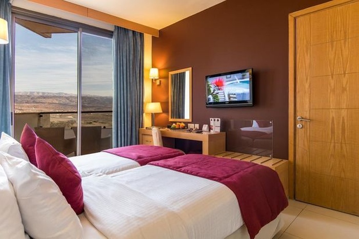 Фотография отеляRamada Resort Dead Sea, № 32