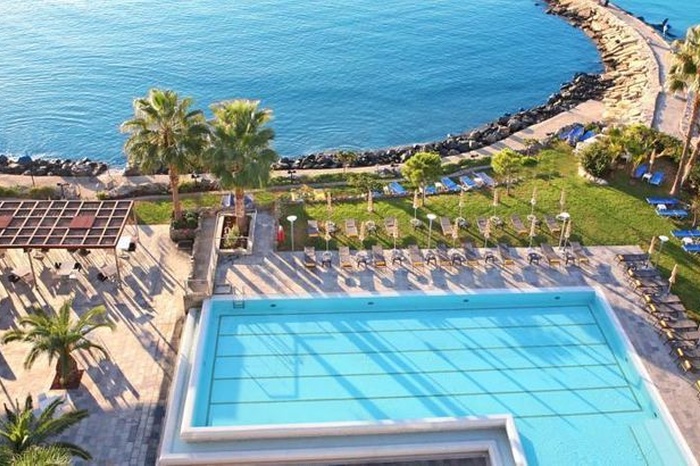 Фотография отеляCrowne Plaza Limassol, № 4